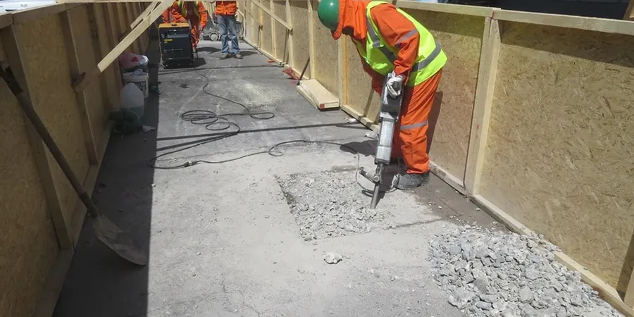 Calicatas Exploratorias en Maipú: Reconocimiento Directo del Subsuelo para Proyectos Seguros
